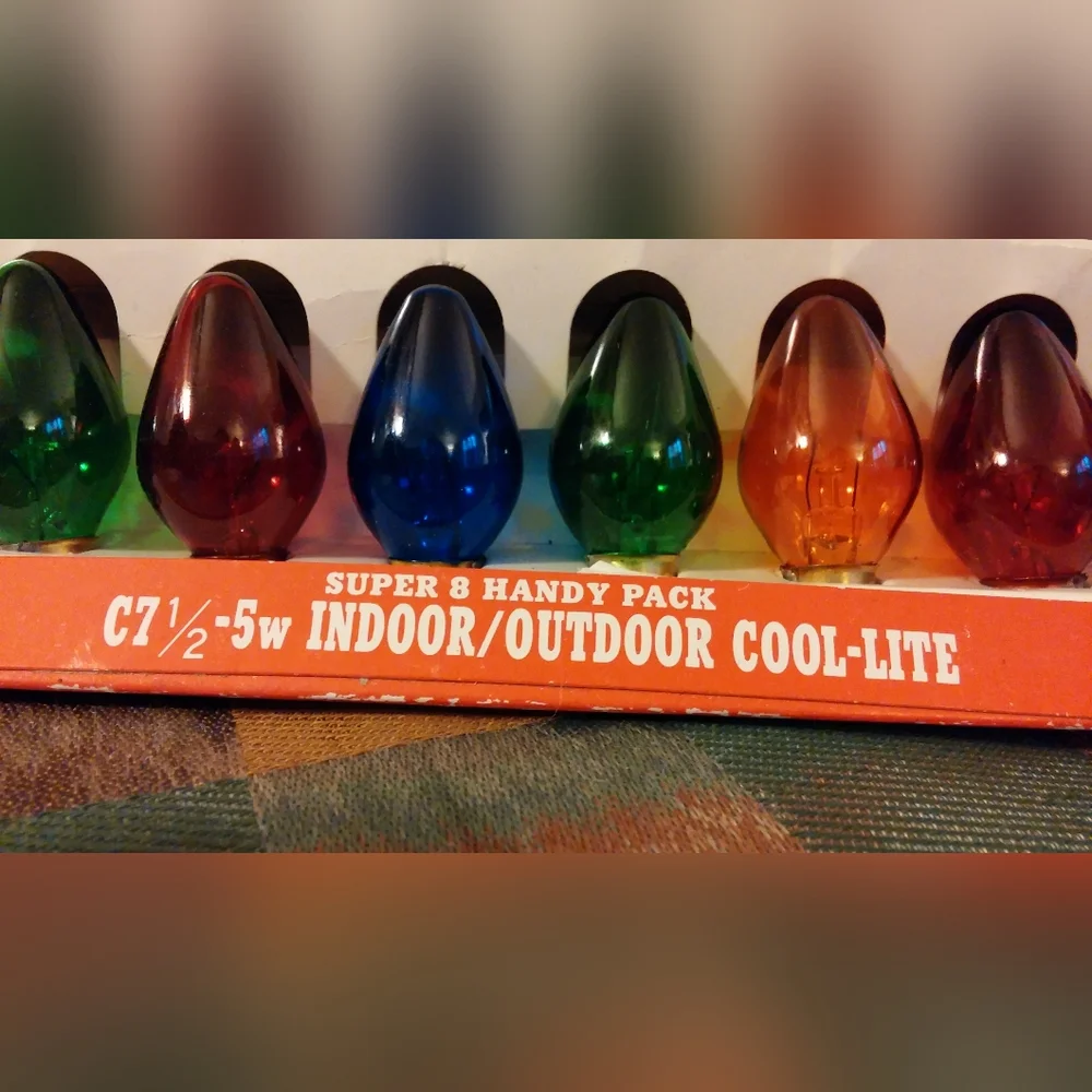 Vintage Christmas Bulbs Cool Lite Indoor Outdoor C 7 1/2 5 Watt Super 8 Kmart